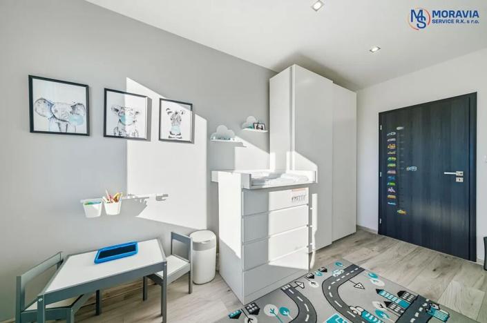 Prodej bytu 3+1, Ostrava, Středoškolská, 68 m2