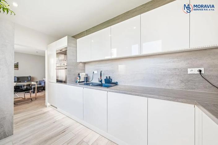 Prodej bytu 3+1, Ostrava, Středoškolská, 68 m2