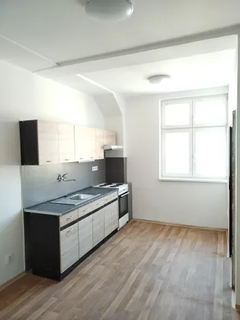 Pronájem bytu 2+kk, Pardubice, Nerudova, 50 m2