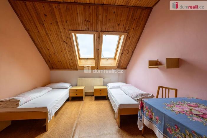 Prodej rybníku, Valeč, 4174 m2