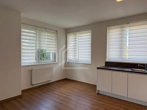 Pronájem bytu 2+kk, Praha - Vysočany, Pod Harfou, 64 m2