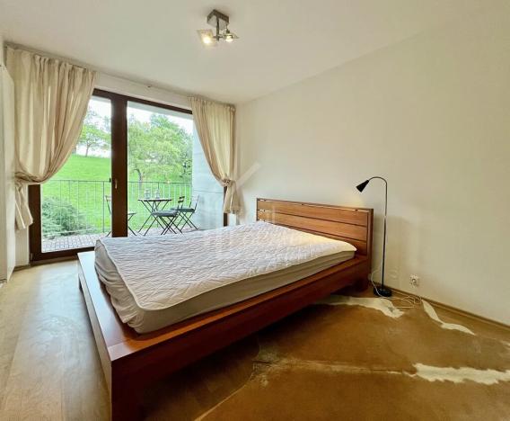 Pronájem bytu 2+kk, Praha - Žižkov, Kališnická, 57 m2