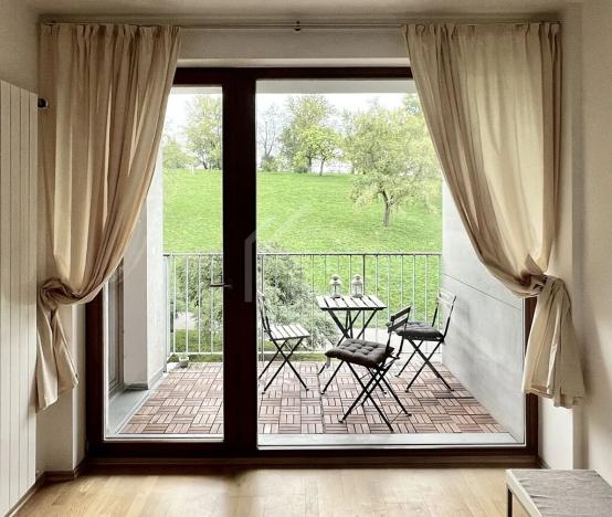 Pronájem bytu 2+kk, Praha - Žižkov, Kališnická, 57 m2