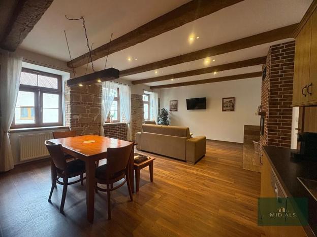 Pronájem bytu 2+kk, Plzeň, Na Roudné, 77 m2