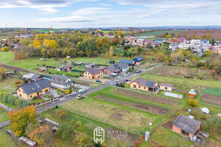 Prodej pozemku pro bydlení, Kožušany-Tážaly, 745 m2