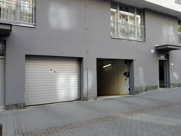 Pronájem garáže, Brno, Cihlářská, 18 m2