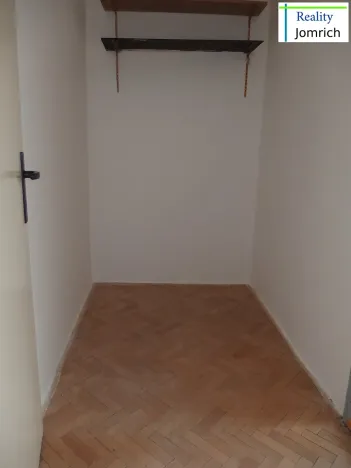 Pronájem bytu 3+1, Liberec, Dvorská, 60 m2