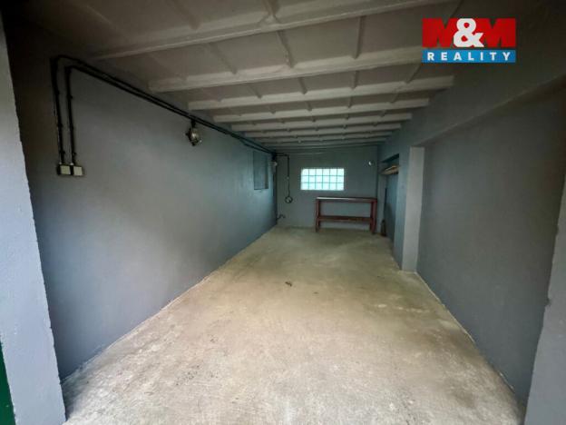 Pronájem garáže, Chomutov, 18 m2