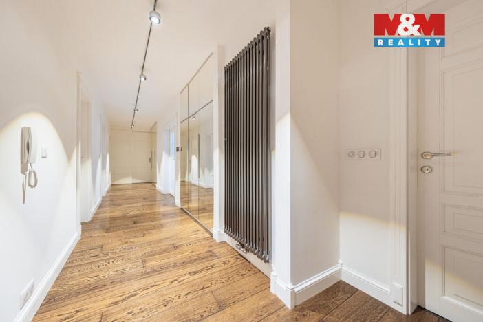 Prodej bytu 5+kk, Praha, Jeseniova, 189 m2