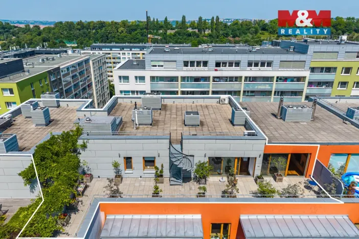 Prodej bytu 5+kk, Praha, Jeseniova, 189 m2