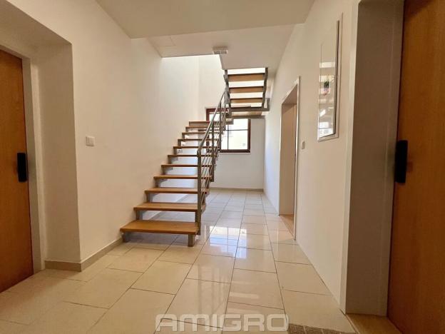 Pronájem bytu 1+kk, Brno, Peroutková, 25 m2