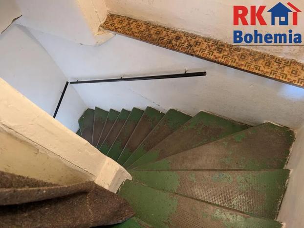 Prodej rodinného domu, Dobrovice, Husova ulice, 170 m2