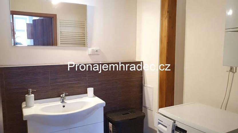 Pronájem bytu 2+kk, Hradec Králové, Okružní, 62 m2