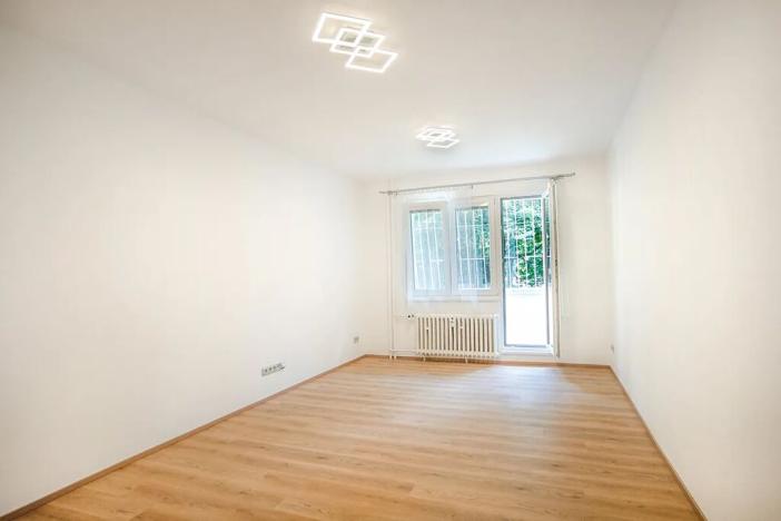 Pronájem bytu 3+1, Praha - Břevnov, Nad alejí, 69 m2