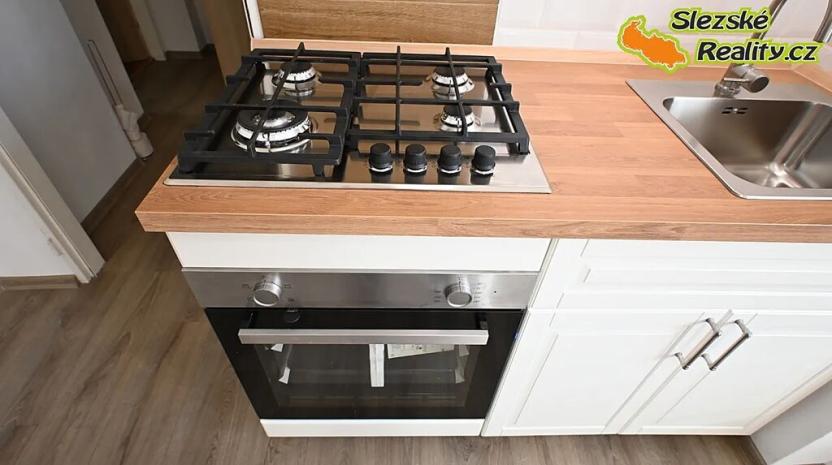 Pronájem bytu 2+1, Ostrava, Svatoplukova, 52 m2