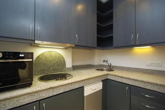 Pronájem bytu 3+1, Praha - Malá Strana, Hroznová, 73 m2