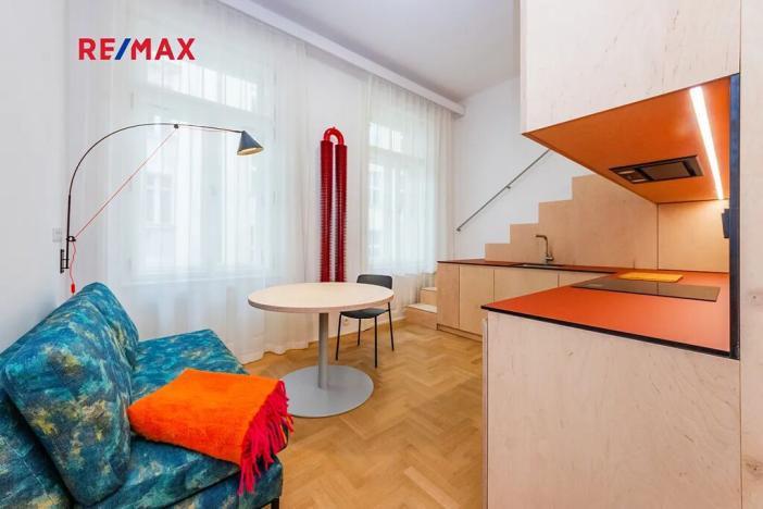 Pronájem bytu 1+kk, Praha - Josefov, Žatecká, 27 m2