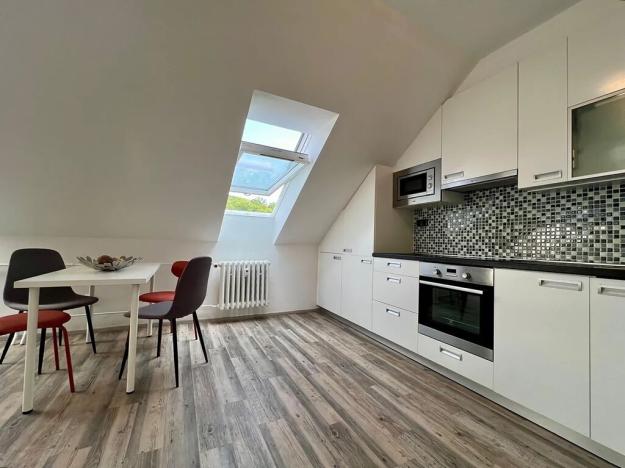 Prodej bytu 3+kk, Praha, Podnádražní, 60 m2