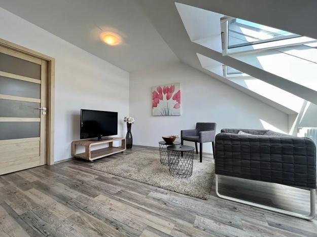 Prodej bytu 3+kk, Praha, Podnádražní, 60 m2