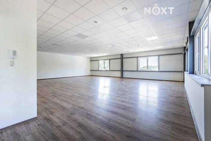 Pronájem kanceláře, Milovice, 140 m2