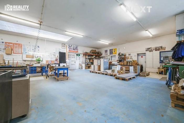 Prodej výrobních prostor, Břeclav, Hraniční, 1917 m2