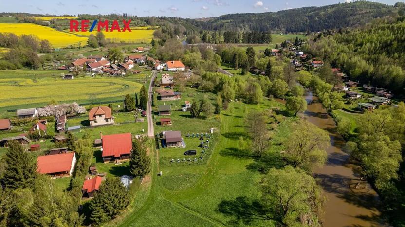 Prodej pozemku, Vlastějovice, 2100 m2