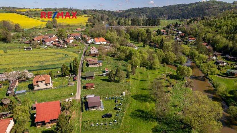 Prodej pozemku, Vlastějovice, 2100 m2