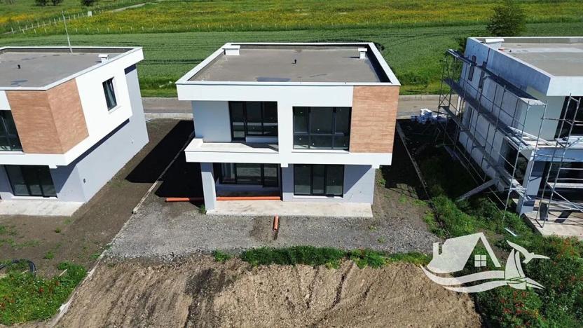 Prodej rodinného domu, Pomorie, Bulharsko, 196 m2