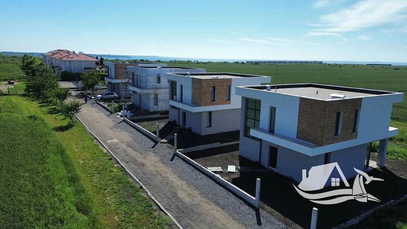 Prodej rodinného domu, Pomorie, Bulharsko, 196 m2