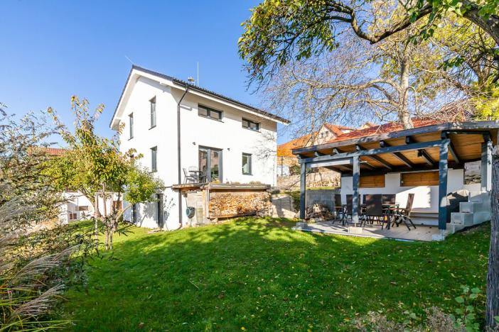 Prodej rodinného domu, Divišov, Na Malé Straně, 92 m2