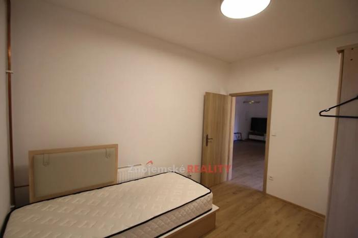 Pronájem bytu 4+kk, Chvalovice, 100 m2