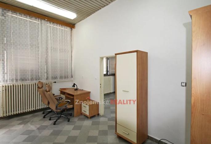 Pronájem obchodního prostoru, Znojmo, 97 m2