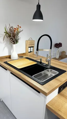 Pronájem bytu 2+kk, Pardubice, Na Třísle, 51 m2