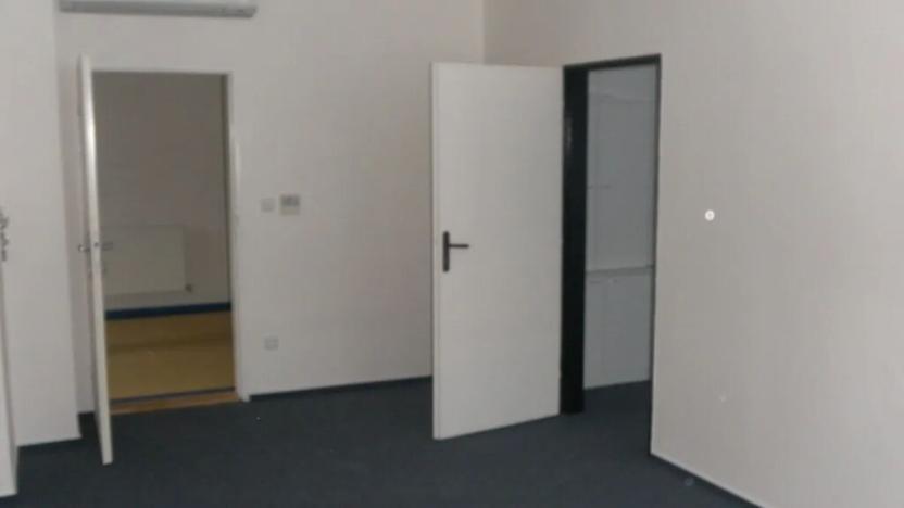 Pronájem kanceláře, Frýdek-Místek, 28. října, 1 m2