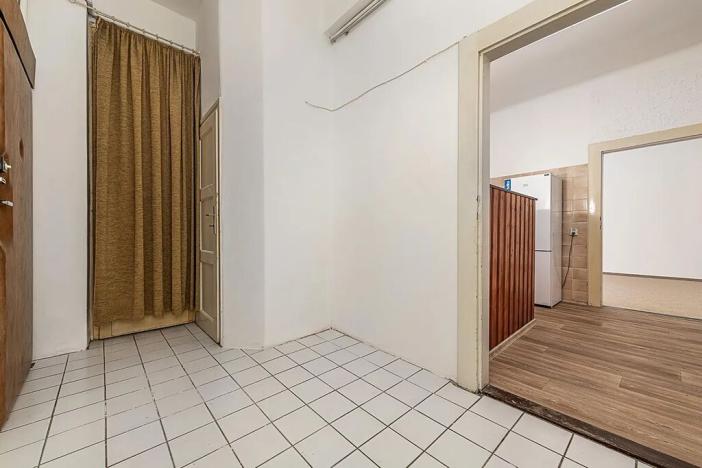 Pronájem bytu 1+1, Praha - Holešovice, Komunardů, 48 m2