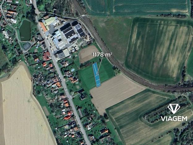 Prodej pole, Golčův Jeníkov, 1178 m2