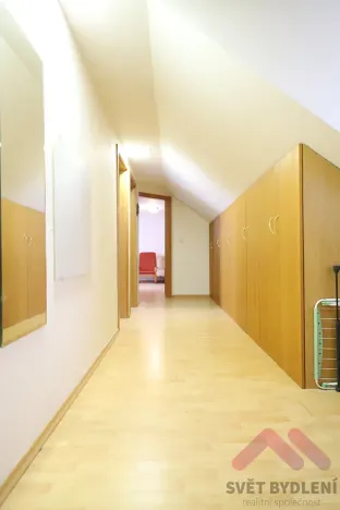 Pronájem bytu 3+kk, Brandýs nad Labem-Stará Boleslav, Masarykovo náměstí, 97 m2