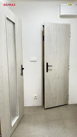 Pronájem bytu 1+1, Kladno, Kordačova, 32 m2