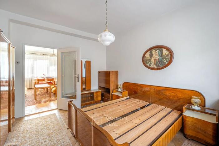 Prodej rodinného domu, Hustopeče, Komenského, 208 m2