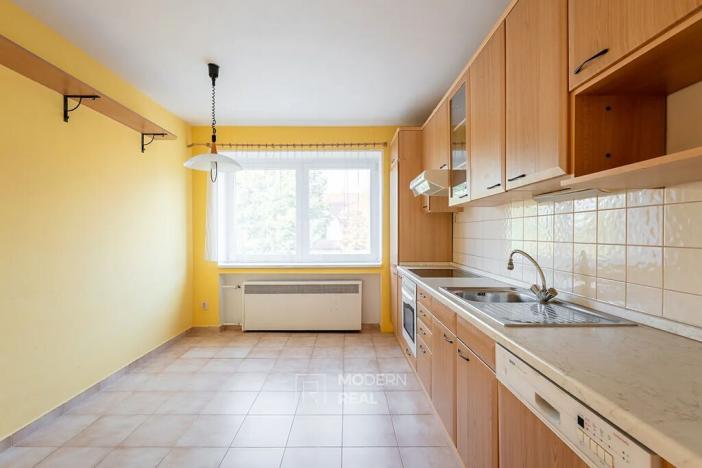 Prodej rodinného domu, Hustopeče, Komenského, 208 m2