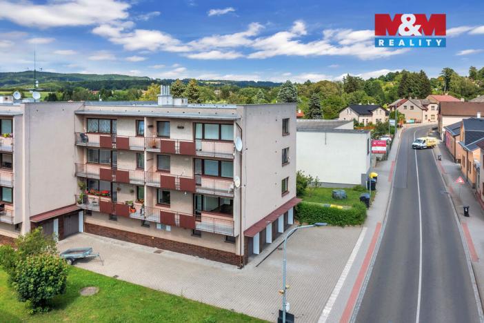 Prodej bytu 3+1, Červený Kostelec - Lhota za Červeným Kostelcem, 17. listopadu, 69 m2