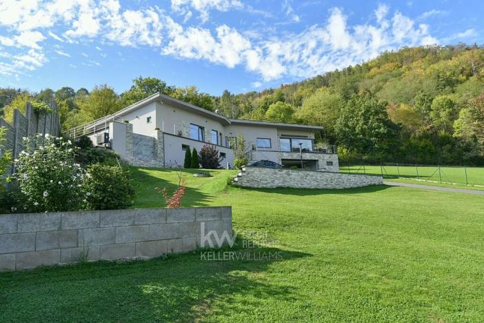 Prodej rodinného domu, Solenice, 190 m2