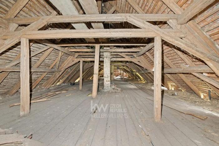 Prodej rodinného domu, Krakov, 435 m2