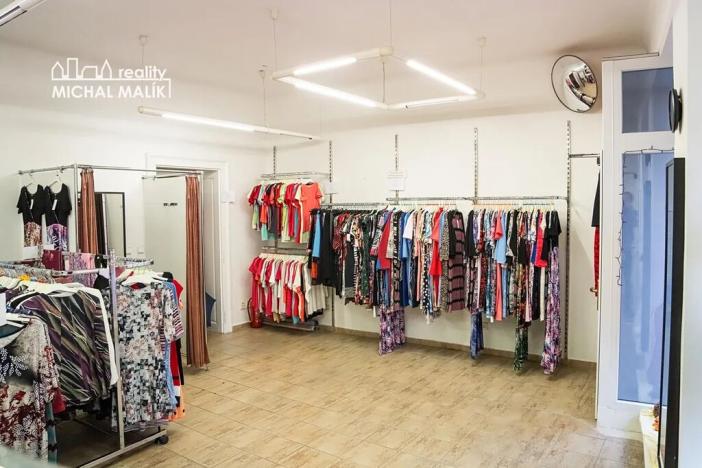 Pronájem obchodního prostoru, Hranice, Svatoplukova, 40 m2