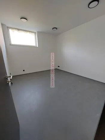 Pronájem skladu, Medlovice, 756 m2