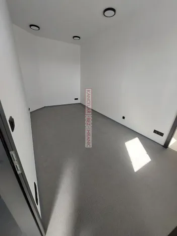 Pronájem skladu, Medlovice, 756 m2