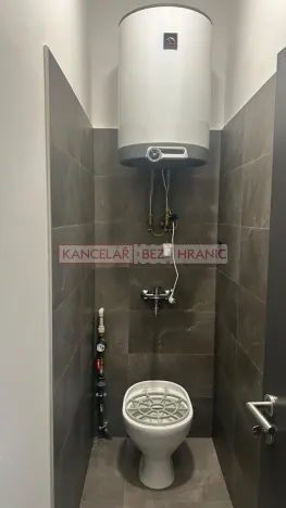 Pronájem skladu, Medlovice, 756 m2