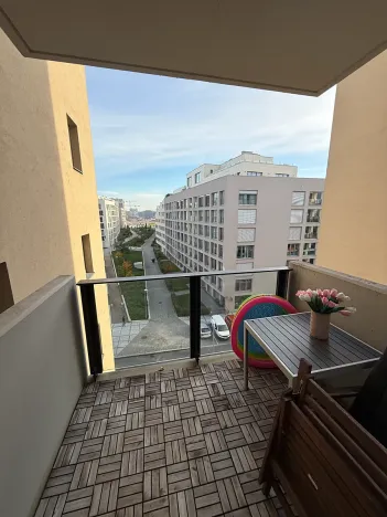 Pronájem bytu 3+kk, Praha - Karlín, U Mlýnského kanálu, 70 m2