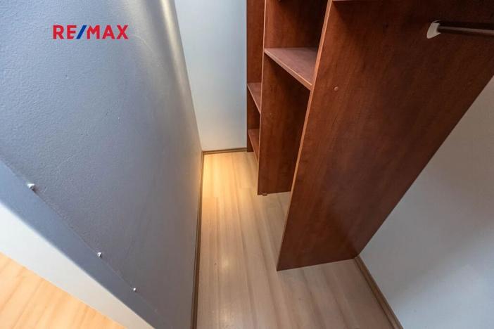 Pronájem bytu 2+kk, Praha - Kbely, Semilská, 69 m2