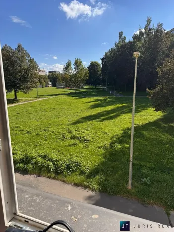 Prodej bytu 1+kk, Praha - Prosek, Veltruská, 27 m2